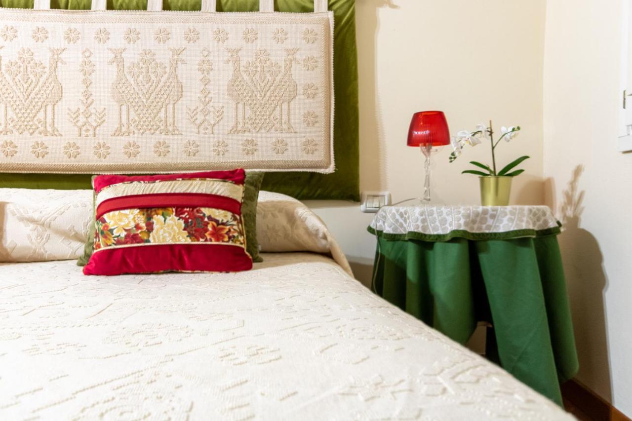 Appartement Le Dame Di Castello à Cagliari Extérieur photo