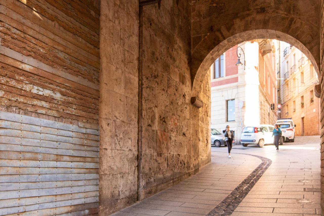 Appartement Le Dame Di Castello à Cagliari Extérieur photo