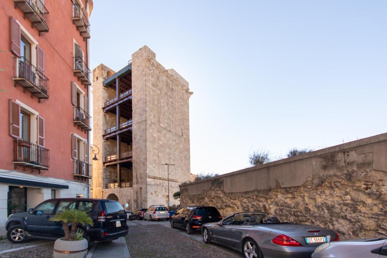 Appartement Le Dame Di Castello à Cagliari Extérieur photo