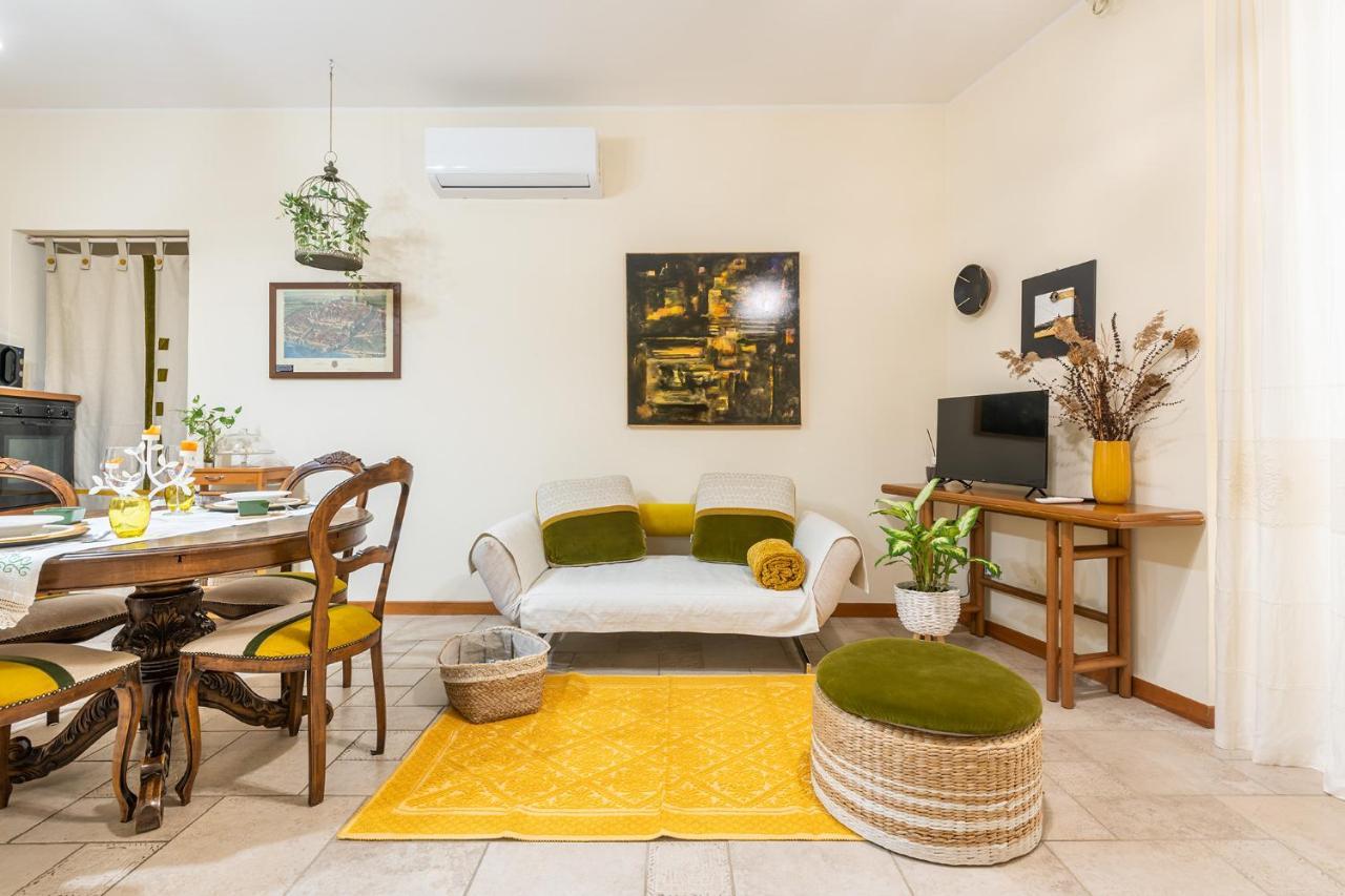 Appartement Le Dame Di Castello à Cagliari Extérieur photo