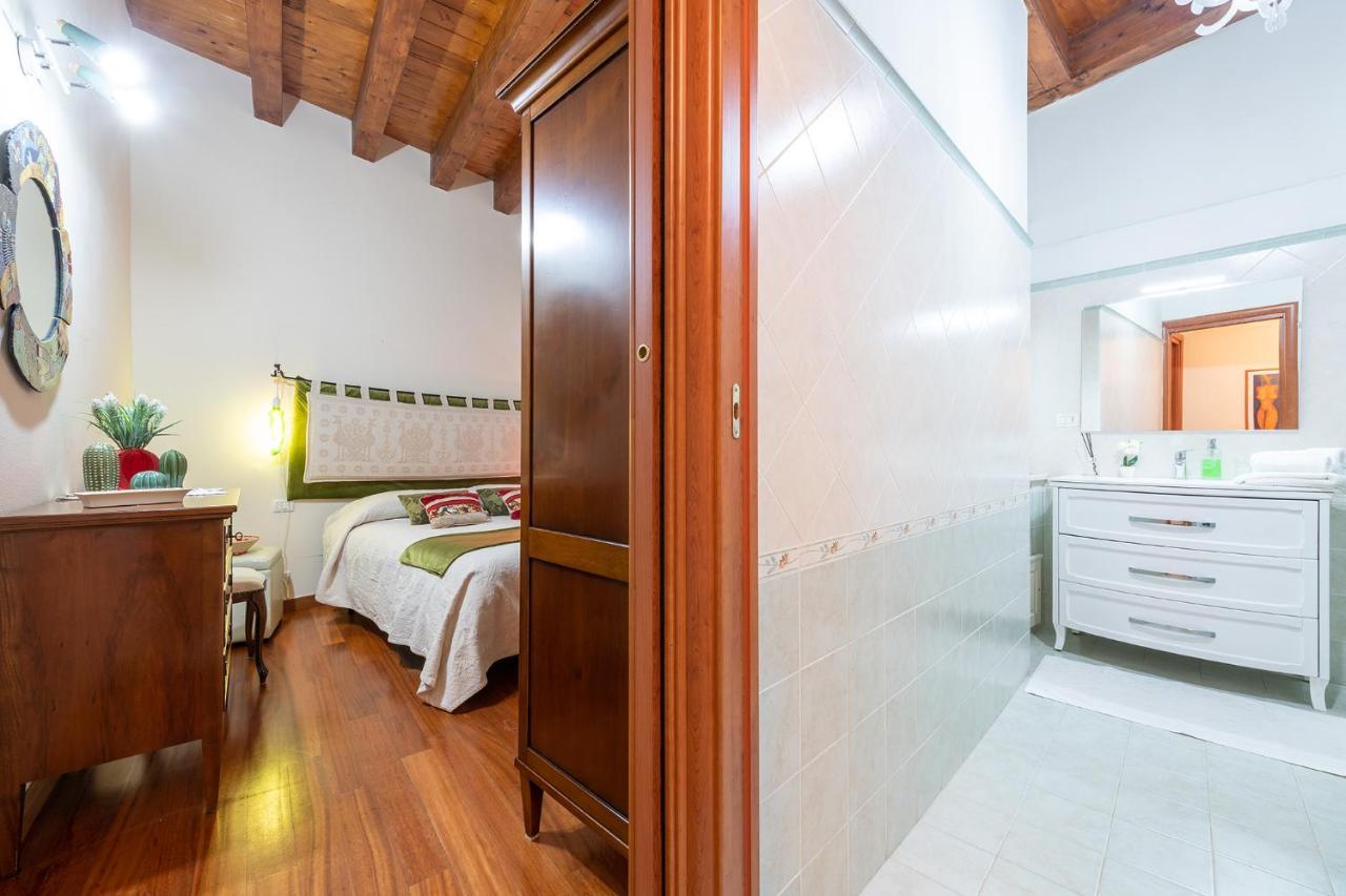 Appartement Le Dame Di Castello à Cagliari Extérieur photo