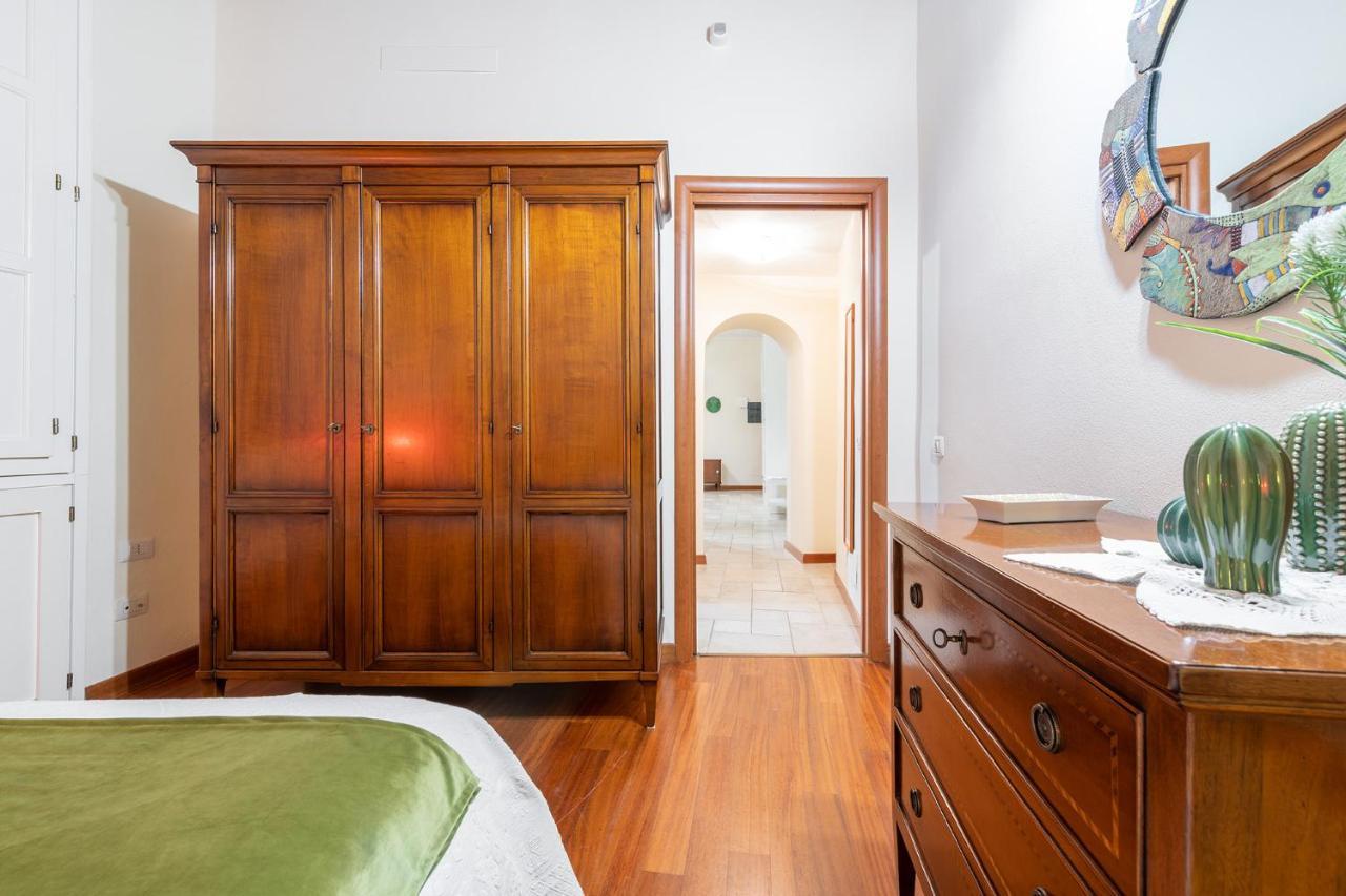 Appartement Le Dame Di Castello à Cagliari Extérieur photo